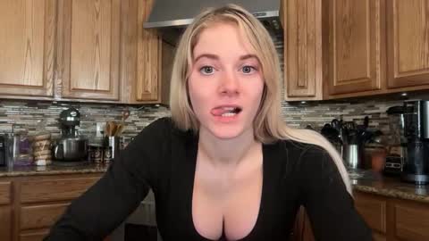 Snapshot of alexispaige06 chatting on 22, 2, 2026 alexispaige06 online show from 22, 2, 2026