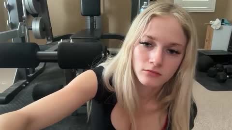 Snapshot of alexispaige06 chatting on 30, 5, 2026 alexispaige06 online show from 30, 5, 2026