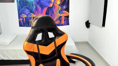 ALEXJ BLACK online show from 8, 10, 2025