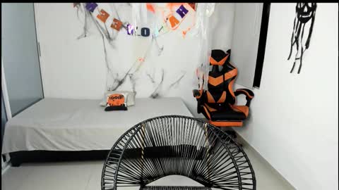 ALEXJ BLACK online show from 5, 11, 2025