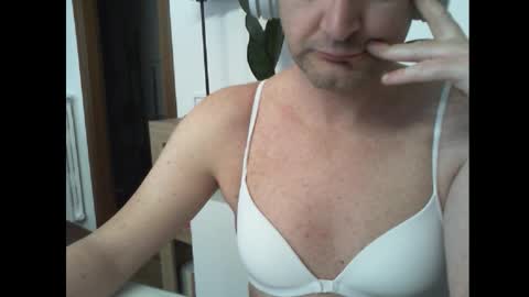 Alexia online show from 15, 2, 2026
