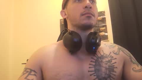 Snapshot of alexopenmind21 chatting on 5, 11, 2025 Alexxx online show from 5, 11, 2025