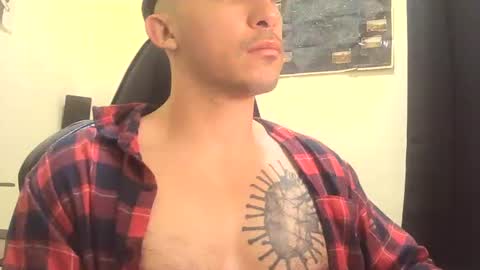 Snapshot of alexopenmind21 chatting on 4, 12, 2025 Alexxx online show from 4, 12, 2025