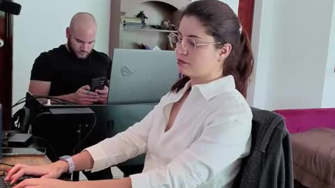 Alex online show from 6, 3, 2026