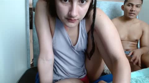 alex y luisa online show from 2, 3, 2025