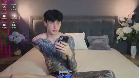 Snapshot of alexxone_ chatting on 25, 7, 2026 Alex online show from 25, 7, 2026