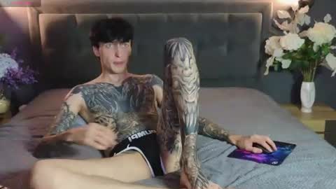 Snapshot of alexxone_ chatting on 28, 7, 2026 Alex online show from 28, 7, 2026
