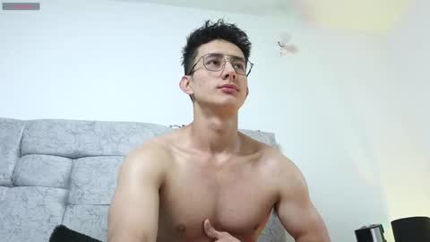 Alex online show from 8, 9, 2025