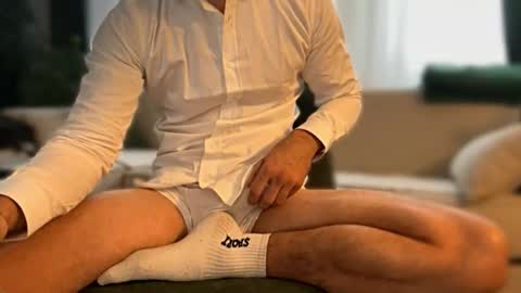 alfadreamer0011 online show from 10, 11, 2025