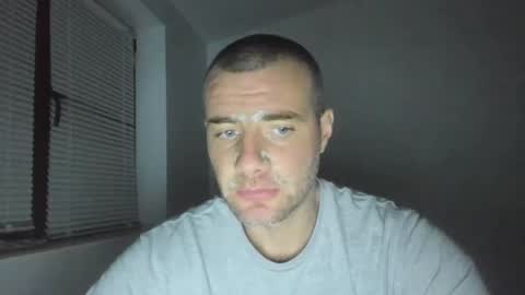 Snapshot of alfiesolomons87 chatting on 4, 12, 2024 alfiesolomons87 online show from 4, 12, 2024