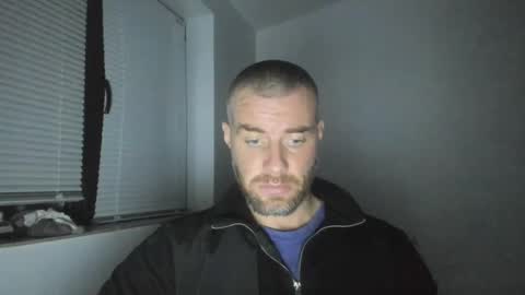 Snapshot of alfiesolomons87 chatting on 3, 1, 2025 alfiesolomons87 online show from 3, 1, 2025