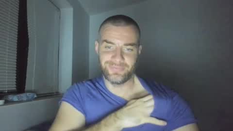 Snapshot of alfiesolomons87 chatting on 4, 1, 2025 alfiesolomons87 online show from 4, 1, 2025