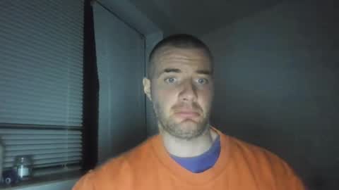 Snapshot of alfiesolomons87 chatting on 1, 2, 2025 alfiesolomons87 online show from 1, 2, 2025