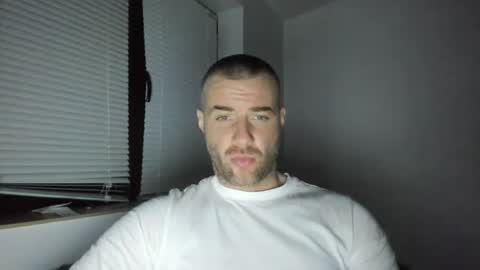 Snapshot of alfiesolomons87 chatting on 20, 2, 2025 alfiesolomons87 online show from 20, 2, 2025