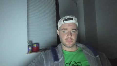 Snapshot of alfiesolomons87 chatting on 28, 2, 2025 alfiesolomons87 online show from 28, 2, 2025