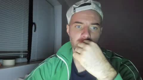 Snapshot of alfiesolomons87 chatting on 1, 3, 2025 alfiesolomons87 online show from 1, 3, 2025