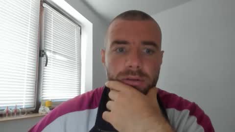 Snapshot of alfiesolomons87 chatting on 22, 10, 2025 alfiesolomons87 online show from 22, 10, 2025