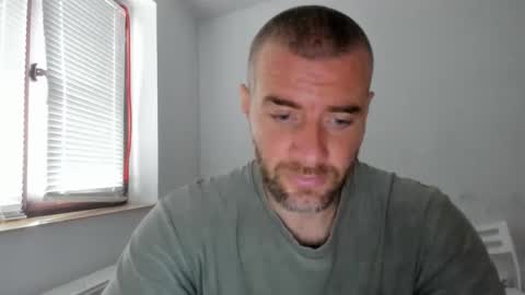 Snapshot of alfiesolomons87 chatting on 4, 11, 2025 alfiesolomons87 online show from 4, 11, 2025