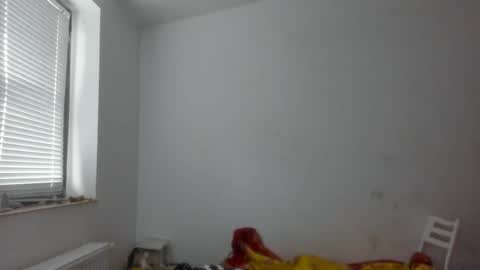 Snapshot of alfiesolomons87 chatting on 4, 12, 2025 alfiesolomons87 online show from 4, 12, 2025