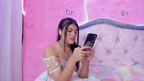 Snapshot of alfresii_rivera chatting on 15, 12, 2024 Carolina Join The Fan Club online show from 15, 12, 2024