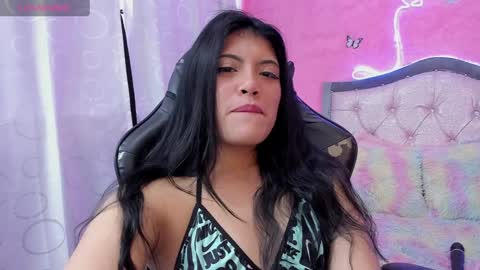 Snapshot of alfresii_rivera chatting on 7, 1, 2025 Carolina Join The Fan Club online show from 7, 1, 2025