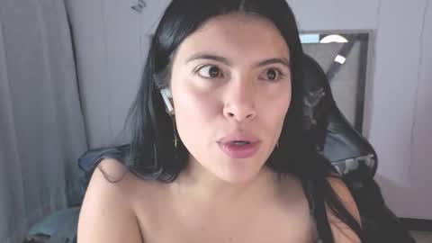 Snapshot of alfresii_rivera chatting on 25, 10, 2025 Carolina Join The Fan Club online show from 25, 10, 2025