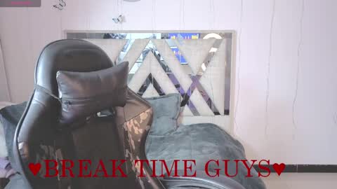 Snapshot of alfresii_rivera chatting on 22, 11, 2025 Carolina Join The Fan Club online show from 22, 11, 2025