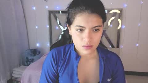 Snapshot of alfresii_rivera chatting on 26, 11, 2025 Carolina Join The Fan Club online show from 26, 11, 2025