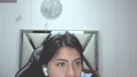Snapshot of alfresii_rivera chatting on 28, 11, 2025 Carolina Join The Fan Club online show from 28, 11, 2025