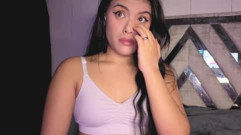 Carolina Join The Fan Club  online show from 21, 4, 2026