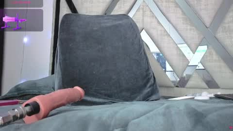 Carolina Join The Fan Club  online show from 21, 4, 2026