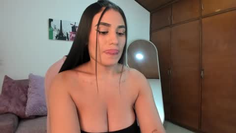 Snapshot of alheli_16 chatting on 2, 5, 2026 Alheli online show from 2, 5, 2026