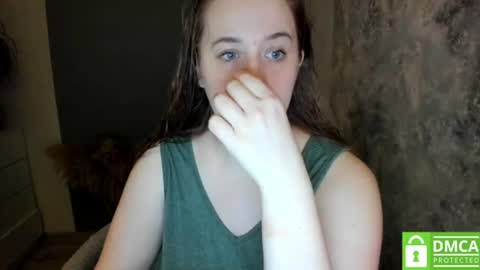 Snapshot of aliaa_ chatting on 22, 6, 2026 aliaa_ online show from 22, 6, 2026