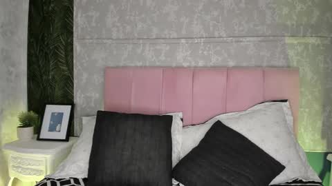 Aliaaa  online show from 10, 2, 2026