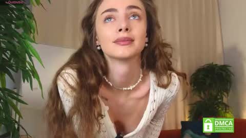 Alicia online show from 30, 9, 2025