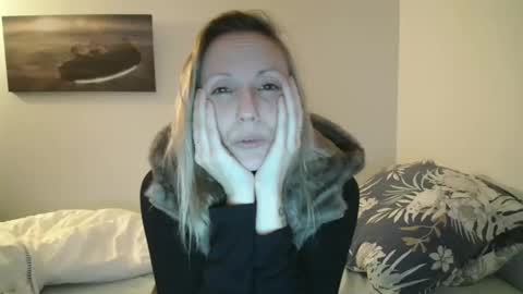 Snapshot of alice8363 chatting on 7, 12, 2024 Alice online show from 7, 12, 2024