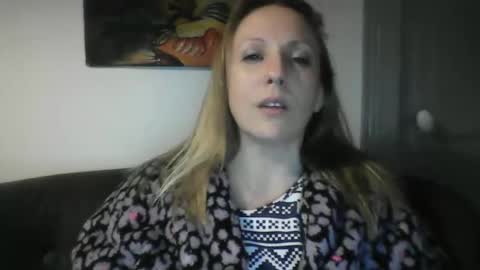 Snapshot of alice8363 chatting on 27, 12, 2024 Alice online show from 27, 12, 2024