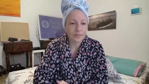 Snapshot of alice8363 chatting on 11, 10, 2025 Alice online show from 11, 10, 2025