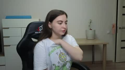 Alice online show from 29, 4, 2026