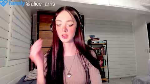 Alice Aris online show from 26, 2, 2026