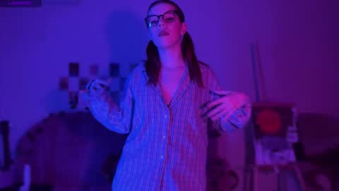 Alice online show from 25, 11, 2025