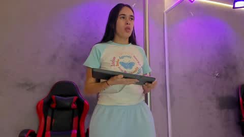 Alice Susan online show from 5, 6, 2026