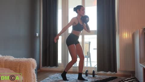 Snapshot of alice_bane chatting on 6, 1, 2025 A R Y A T I A online show from 6, 1, 2025