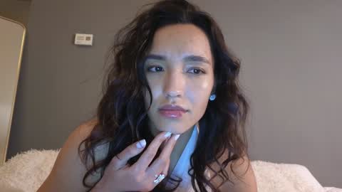 Snapshot of alice_bane chatting on 15, 1, 2025 A R Y A T I A online show from 15, 1, 2025