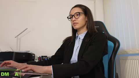 Snapshot of alice_bane chatting on 2, 3, 2025 A R Y A T I A online show from 2, 3, 2025