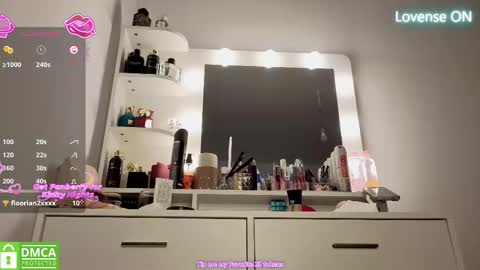 Snapshot of alice_bane chatting on 9, 2, 2026 A R Y A T I A online show from 9, 2, 2026