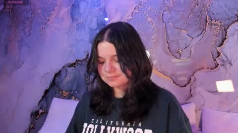 Mey online show from 5, 12, 2025