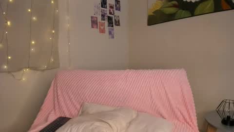 Snapshot of alice_guzman1 chatting on 18, 2, 2025 ALICE Alice guzman online show from 18, 2, 2025