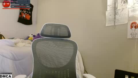 Snapshot of alice_hatchette chatting on 8, 11, 2025 Alice Hatchette online show from 8, 11, 2025