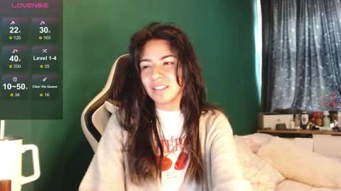 Snapshot of alice_middle01 chatting on 26, 5, 2026 Alice online show from 26, 5, 2026